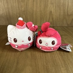 TeeTurtle Sanrio Hello Kitty & Friends Christmas Lot Of 2 Reversible Plush NWT