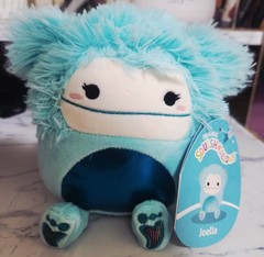 Squishmallows Big Foot Joelle – Ulta Beauty Exclusive – Rare Collectibles