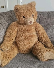 1986 Gund Collectors Classics 33″ Large Brown Bear Stuffed Plush