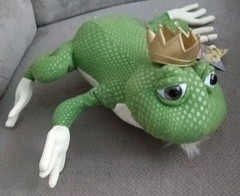 Shrek the Third King Harold Frog Gold Crown 2006 Nanco 12″ Plush Rare /17