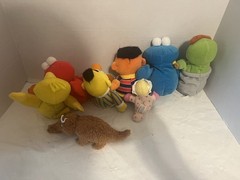 VINTAGE SESAME STREET BEANS PLUSH LOT OF 8 – TYCO, Gund, Kellogg