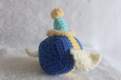 Crochet Buoyant Bee Plush – Amigurumi, Bee Swarm Simulator