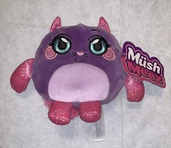 NWT Mush Meez Squeezy Moldable Stuffed Plush Candice Cat 6″ Purple and Pink