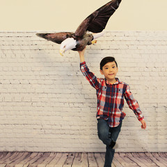 Inflatable American Bald Eagle Stuffed Animal soar on Wings Ideal for Safari Toy