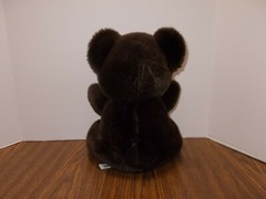 Russ Berrie Brown Bear GRIZZLY Item # 524 Stands on His Own 13″ Tall Great Shape