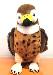 THE PETTING ZOO PLUSH RED TAILED HAWK WITH TAG 421309