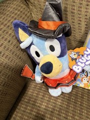 Bluey Witch 15″ & Bingo Bat 11″ Costume Halloween Holiday Plush Toy Set Heeler