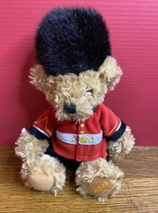 Buckingham Palace Bear Guardsman Teddy Plush Stuffed Animal 10″