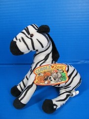 Vtg Target Commonwealth Cuddle Zone Zebra Stuffed Plush 2005 Realistic W/Tag 8″