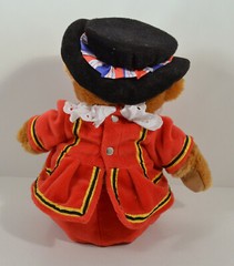 Harrods Knightsbridge London Beefeater UK Royal Guard Bear Plush Stuffed Animal