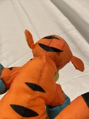 VTG Bath Time Disney Winne the Pooh TIGGER Plush Pool Water Nylon Stuffed Toy