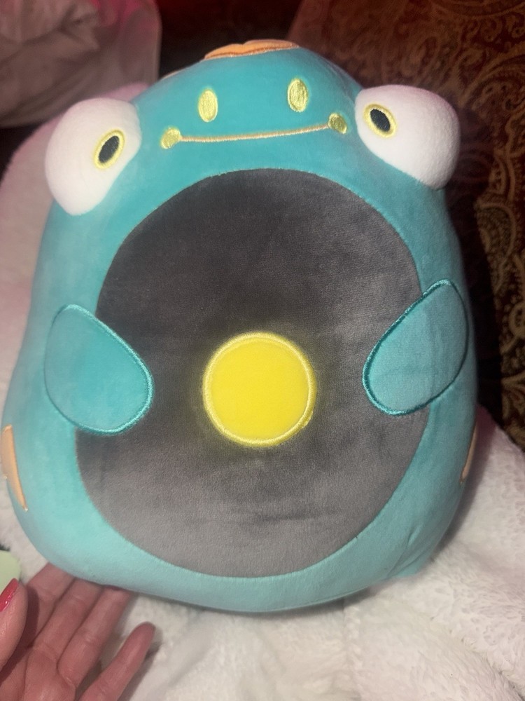 Squishmallows Pokemon Bell bolt