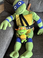 Teenage Mutant Ninja Turtles Leonardo Stuffed Plush Pillow Buddy 24″ w/ Mikey
