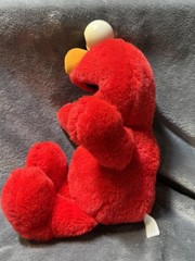Vintage Tyco Tickle Me Elmo Sesame Street Talking Red Plush Stuffed Toy 1997, 95