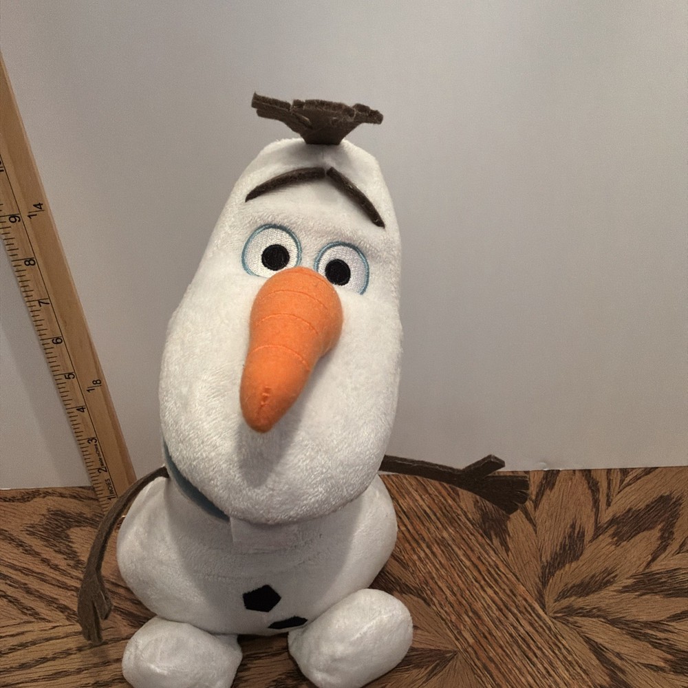 The Disney Store Olaf plush 6″ reindeer christmas frozen Giggles Vibrate Testd