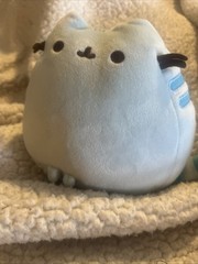 Pre-Owned Gund Pusheen Cat Blue Squisheen Sitting Pose Plush 6” Stuffed