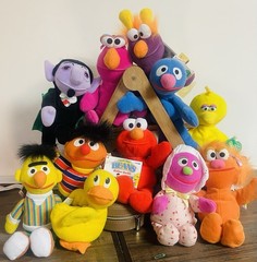 1997 Sesame Street Beans Lot of 11 Zoe Elmo Grover Big Bird The Count Honker
