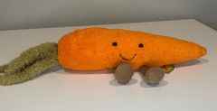 Jellycat Amuseable Carrot Retired Large Orange Soft Toy Plush Legs 19″ w/ Tags