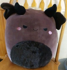 👑 RARE -Squishmallows Original 16″ Ambergris – Burgundy Goblin King (New)