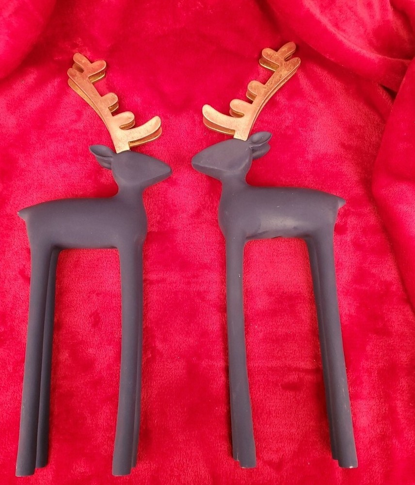 2-Matt Blue Reindeer 💙 17″ tall (1lb 12oz)