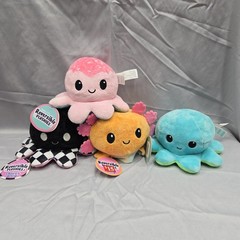 New TeeTurtle Reversible Axolotl & Octopus Lot Of 4 Plush Claire’s Exclusive