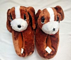Kids Plush Dog Slippers – Brown White – Stuffed Animal – One Size Fits All