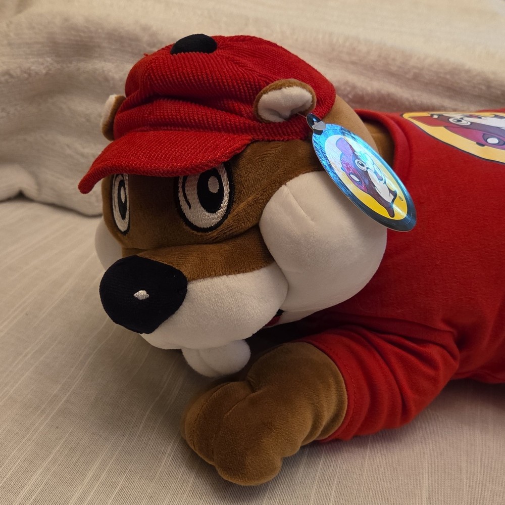 Buc-ee’s Mascot Beaver Plush Stuffed Animal w/ Red Shirt & Cap Brown/Red NWT