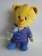Daniel Tiger’s Neighborhood Goodnight Daniel Talking Light Up Plush Bedtime Toy