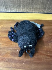 Hallmark Hauntington Twitching Spider Beanie Plush Purple Beads 6″ HTF