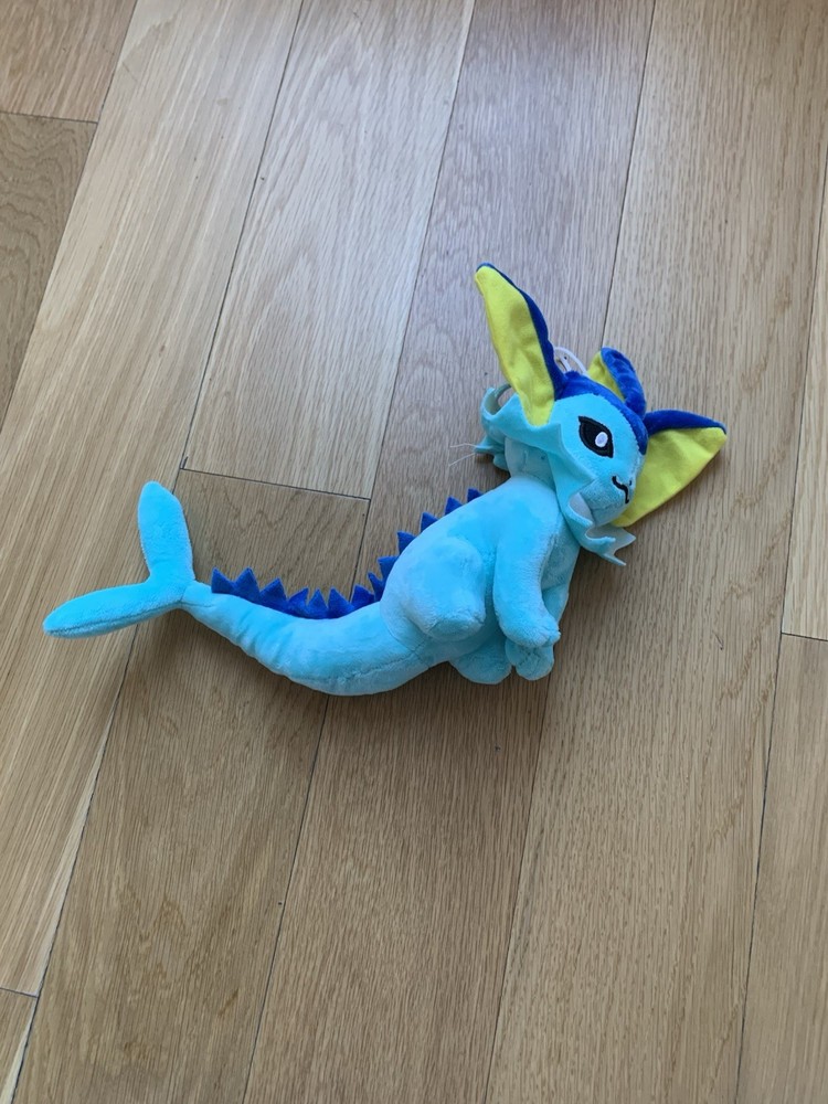 Pokemon Vapreon Plush Stuffed Toy Doll Tomy 9 Inches Tall Plush Pokemon Blue