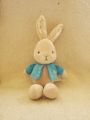 Peter Rabbit Plush Beanbag Plush 10″ Kids Preferred Beatrix Potter Crinkle Ears