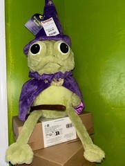Moonlight Manor Frog Wizard Plush Green/Purple Halloween With Tags
