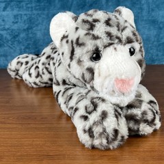 FAO Schwarz 22” Snow Leopard Plush Realistic White Gray Black Nice Fur