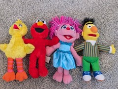 Sesame Street Plush Mix – Lot of 4 Plush Burt, Elmo, Abby And Big Bird