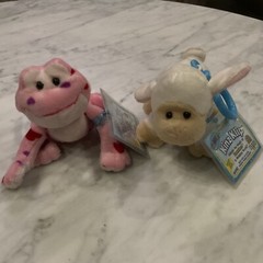 Webkinz LOT of 2 Clips KINZ KLIP LOVE FROG and SHEEP New Sealed Codes