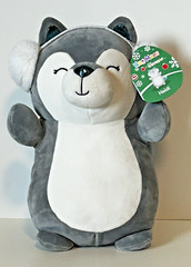 Hug Mees Squishmallows, 12″ Heidi 2022 Christmas Husky w/Earmuffs NEW w/Tag