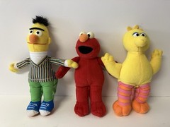 Set of 3 Sesame Street Bert Elmo Big Bird Plush Small 7’’ GOOD CONDITION