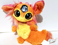 Magic Mixies – Fire Gem – Magical Misting Pet – 7″ Plush – Color Surprise Orange