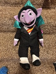 Sesame Street Count Dracula Plush Toy Small 2008 11 inches tall