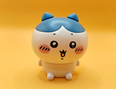 Chiikawa Hachiware Cap Chara Figure Bandai Capsule Toy Japan 8cm