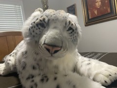 Rare Hansa Lifesize Snow Leopard Premium Plush With Tags. 6’6” Long. Head-Tail
