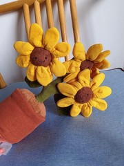 Jellycat Amuseables Sunflower 13in Children’s Plush Toy / Plush Toy