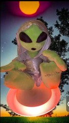 VTG Y2K Kellytoy Roswell NM Alien Plush Spacecore Silver Suit UFO Kawaii 24”