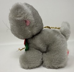 Russ Berrie Kitty Cat Holiday Holly Berry Ground Nutshell Plush Stuffed Toy 5”