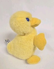 Vintage 1989 Presents Cheryl Johnson Yellow Duck Stuffed Plush Blue Eyes 7″ HTF