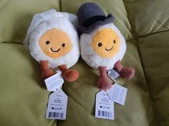 Jellycat Amuseable Bride Egg & Amuseable Groom Egg Adorable Gift Plush Doll