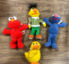 Tyco Sesame Street Beans Toys – Grover, Elmo, Bert and Rubber Duckie (1997)