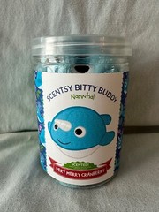 Scentsy Bitty Buddy NARWHAL Scented Very Merry Cranberry Scent – Winter NEW