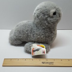 Vintage 1987 Heartline Snuggables STEVIE 7” BABY SEAL PUP Plush Animal w/ Tags