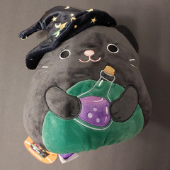 Squishmallows Flip-A-Mallows Roslyn & Cleo Reversible Halloween Cat Plush